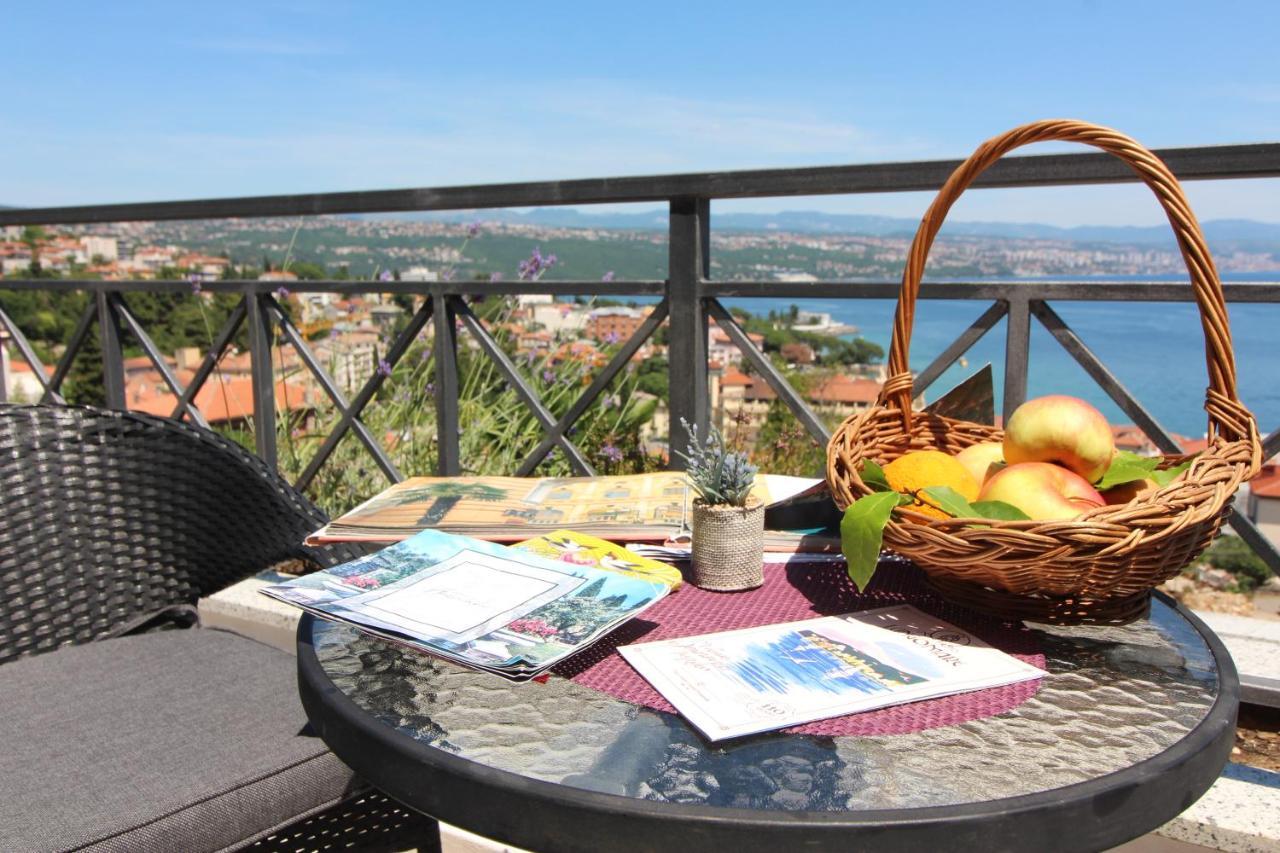 Apartments Seccareccia Opatija Eksteriør bilde